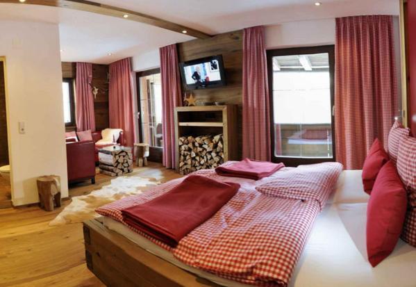 S P O R T A L M - Seefeld Seefeld in Tirol Bagian luar foto
